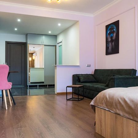Iren River Side Apartments Tiflis Exterior foto