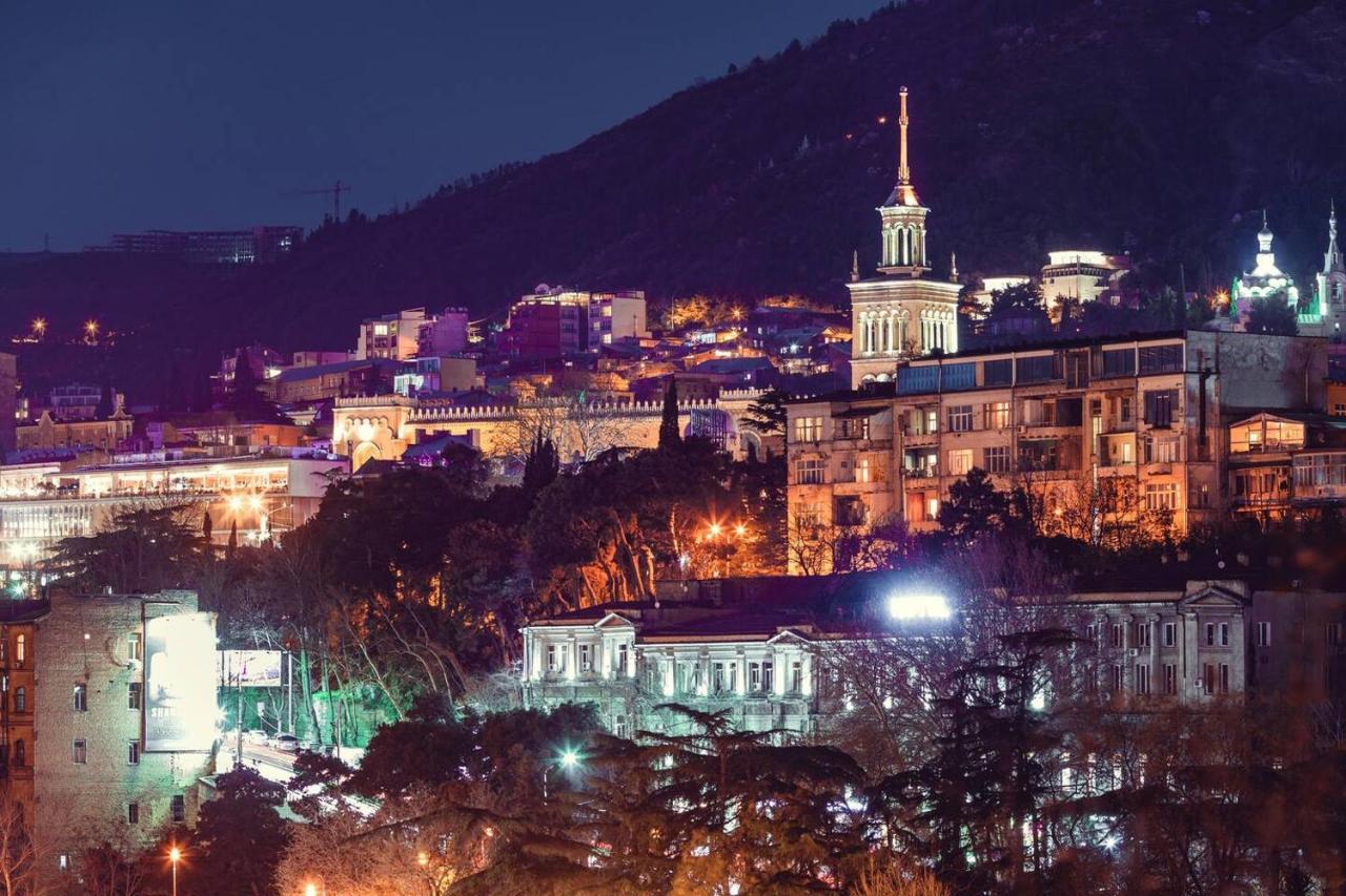 Iren River Side Apartments Tiflis Exterior foto
