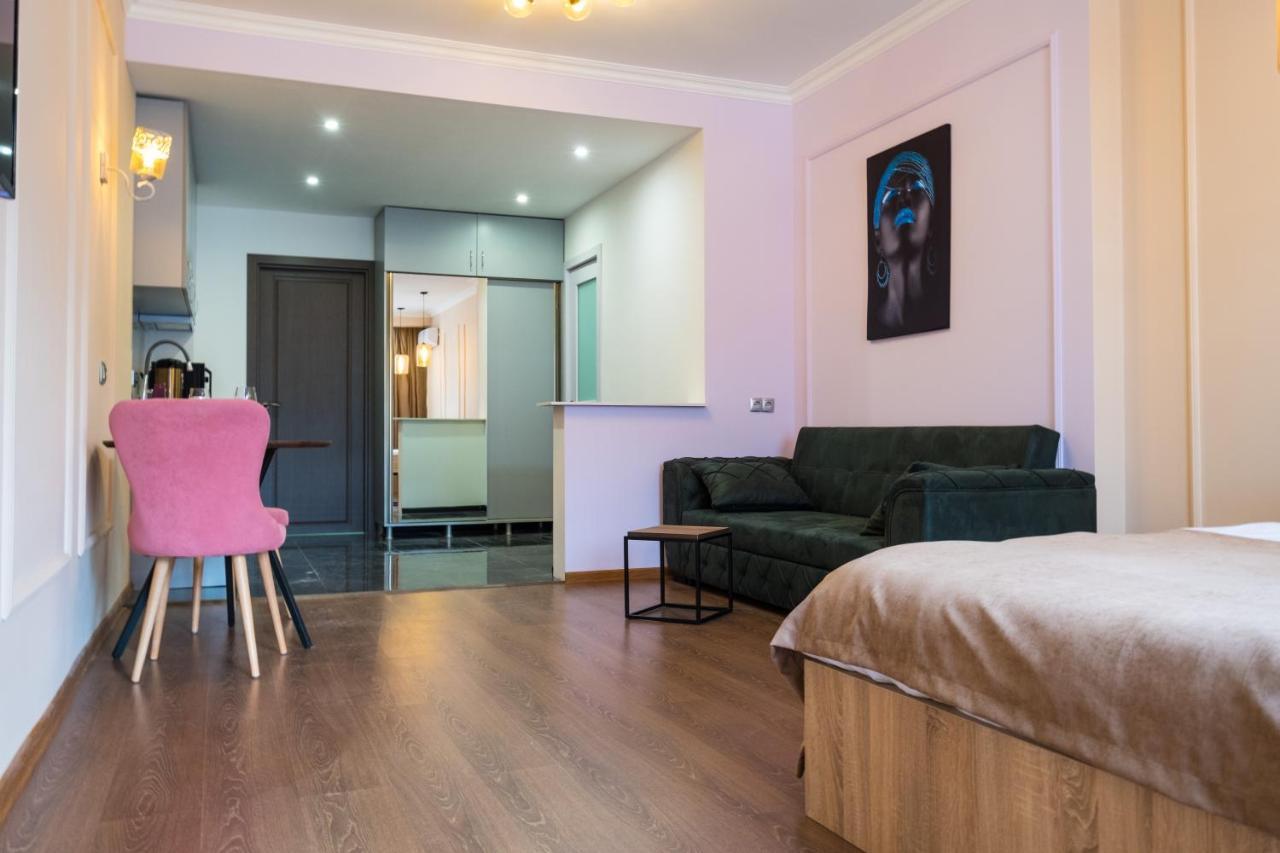 Iren River Side Apartments Tiflis Exterior foto